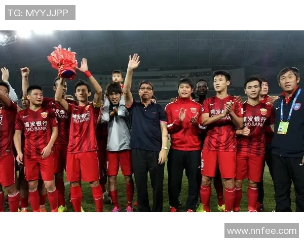 上海足球队个人能力分析：提升团队表现的关键因素探讨